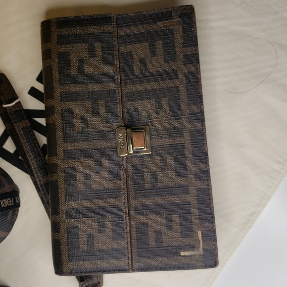 FENDI Zucca  Wristlet Clutch Vintage - Picture 1 of 8